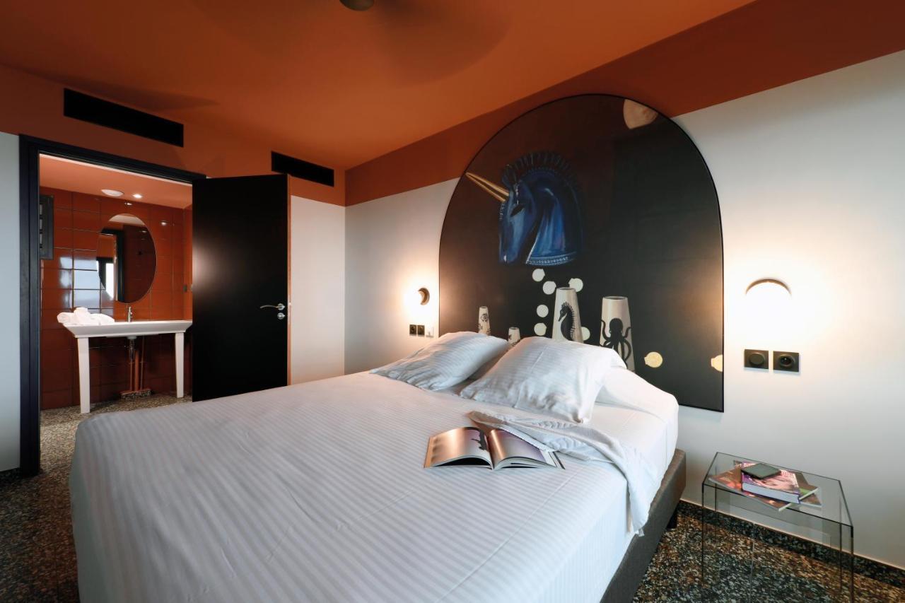 Dina Morgabine Saint Denis Hotel Екстериор снимка