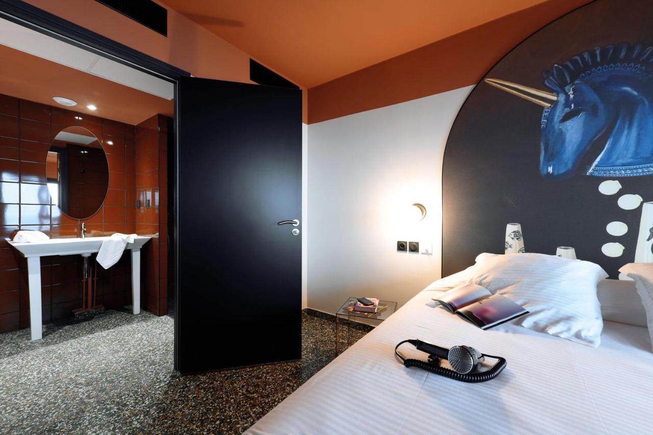 Dina Morgabine Saint Denis Hotel Екстериор снимка