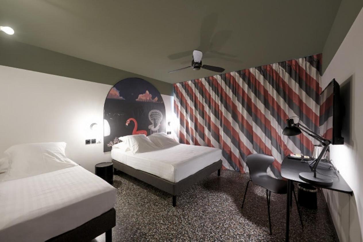 Dina Morgabine Saint Denis Hotel Екстериор снимка