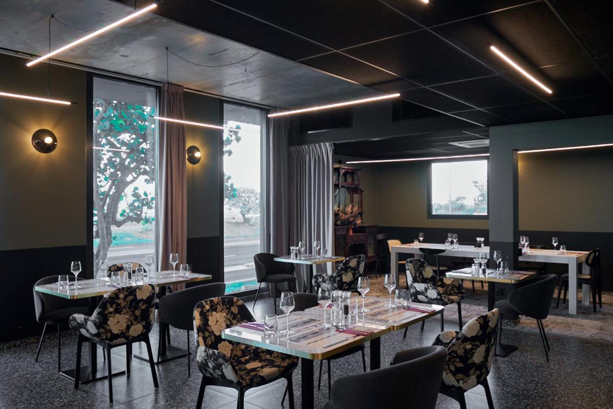 Dina Morgabine Saint Denis Hotel Екстериор снимка