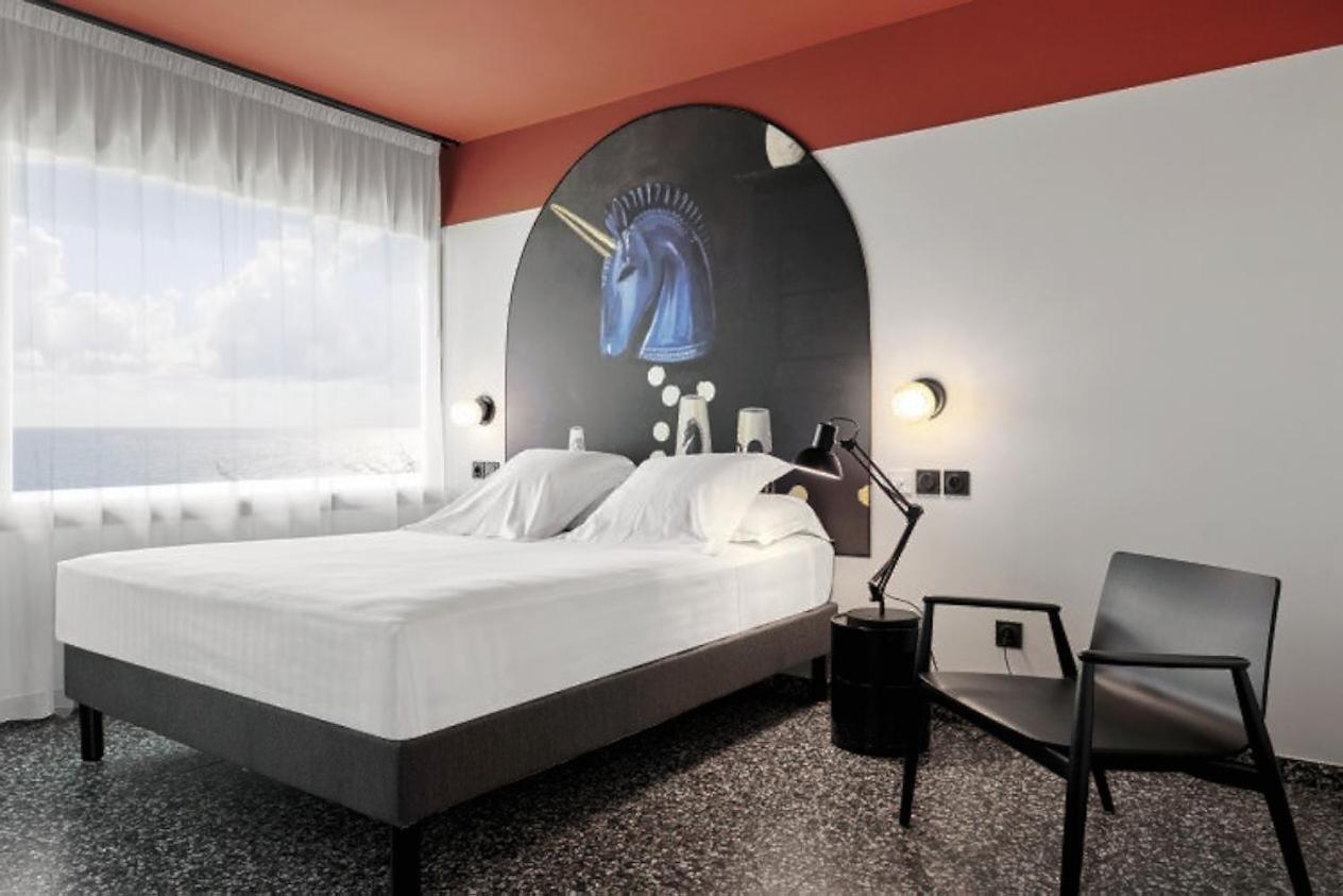 Dina Morgabine Saint Denis Hotel Екстериор снимка